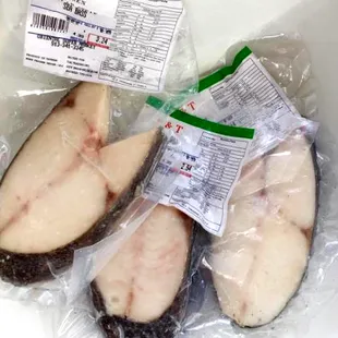 Sea Bass is always a must for me to buy from Oriental Supermarket. 02/12/2016