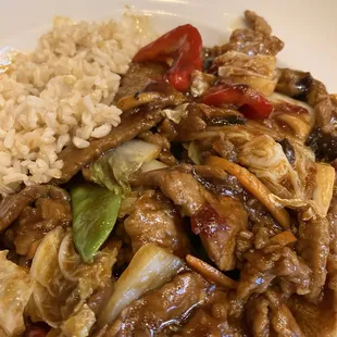 Szechwan beef with brown rice