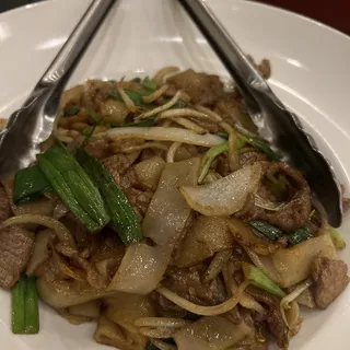 Hoh Fun With Beef