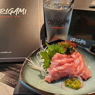 sushi, food, sashimi, sushi and sashimi