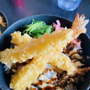 Fried shrimp rice