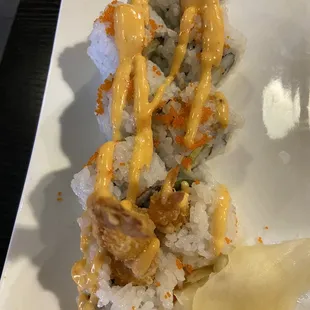 Mexican Roll ... shrimp tempura plus avocado