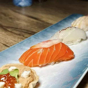 sushi, sashimi, sushi and sashimi, food