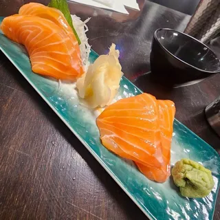 Salmon Sashimi