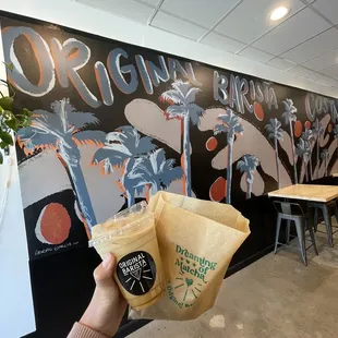 Espresso w vanilla and oat milk