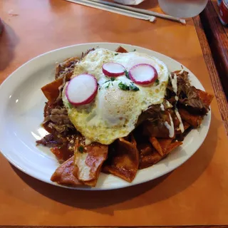 Chilaquiles Rojos