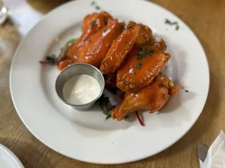 Lake House Bar and Grill