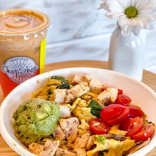 Balanced Bowl &amp; Slim Squeeze Juice