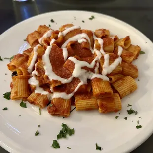 Pasta Al Pomodoro