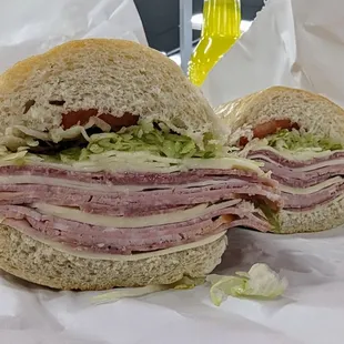 A quick detour to grab lunch at one of my fave sandwich places. As good as I remembered.