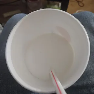 Do you see any peanutbutter?