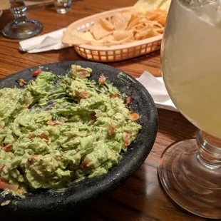 Great food, great drinks, even better service!
