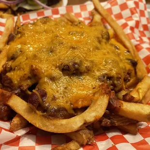 Chili cheese fries