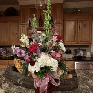 Arrangement from The Original Heroman's