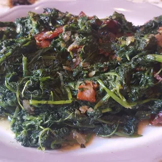 Sautéed Spinach with Bacon