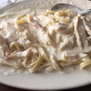 Fettuccine Alfredo