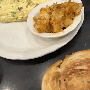 a plate of eggs and toast