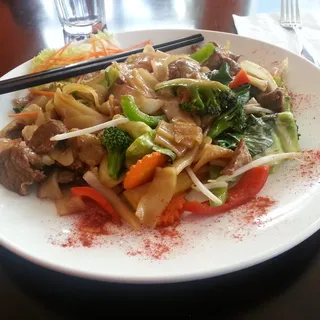34. Pad Kee Mao