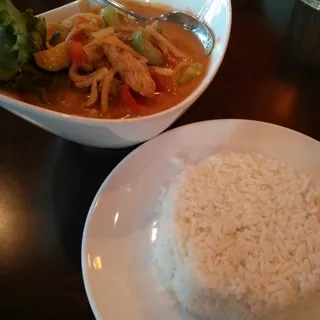 68. Lamb Curry with rice