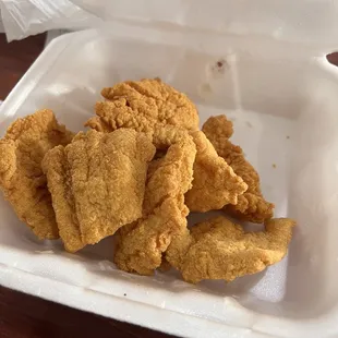 8 piece fish nuggets