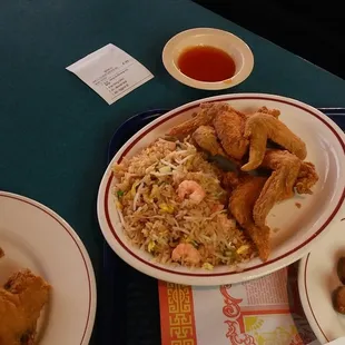 Wings and shrimp fried rice