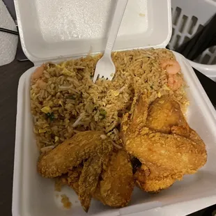 4 piece chicken wing and shrimp fried rice