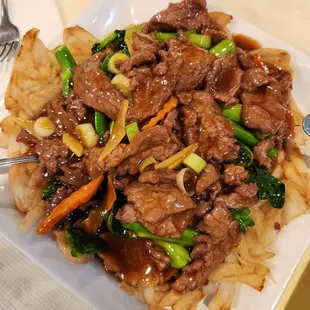 Beef, Chinese broccoli, carrots,  dried noodles