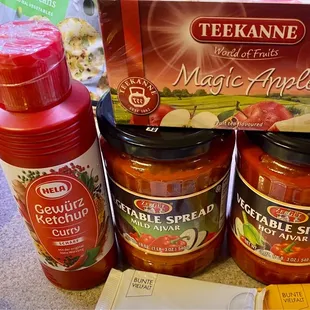 Yummy goodies, apple tea, currywurst ketchup, ajvar spread