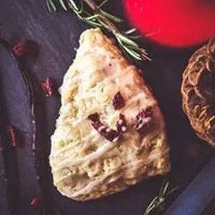 a sconette with cranberries