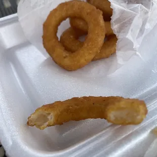 Crispy onion rings (minced instead of a &apos;ring&apos;)