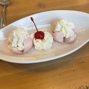 Strawberry mocha ice cream!