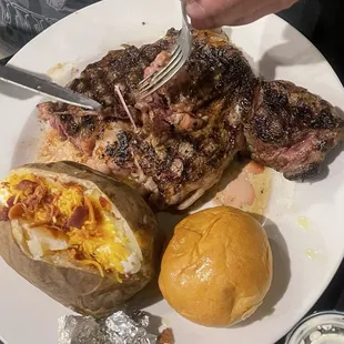 Steak-loaded potato-roll