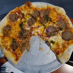 Momma&apos;s Meatball Pie  ..just the pasta is missing..lol