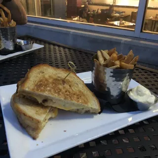4 Cheese Grilled Cheese