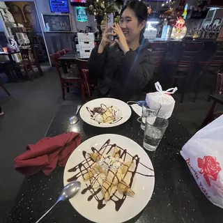 Chocolate Souffl with Ice Cream Vanilla