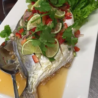 Pla Nueng Manao/ Pampano Whole Fish