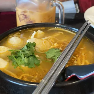 20. Special Tom Yum Noodle