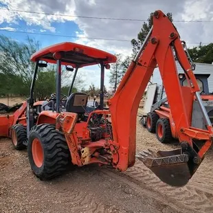 the back end of a tractor