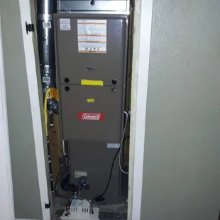 Downflow split system and furnace