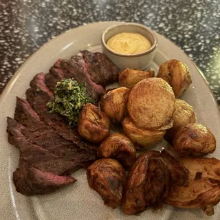 12oz Wagyu Skirt Steak*