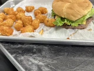 Lowry’s Family Resturant