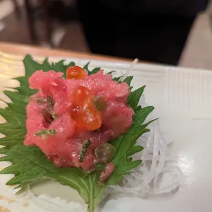 Toro (fatty underbelly tuna)