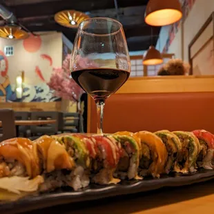 Hemet Roll (Shrimp Tempura, cucumber, spicy crab topped w/salmon, tuna, avocado w/eel sauce &amp;spicy mayo).