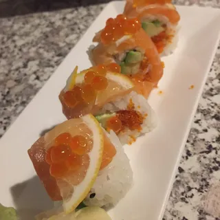 Sapo Island Signature Sushi Roll