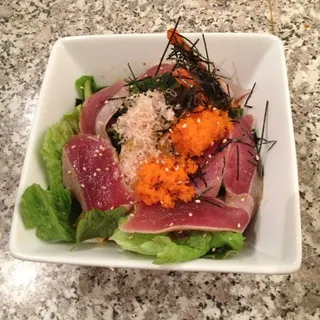 Tuna Tataki Salad