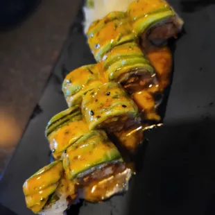 Spicy Crawfish Roll (8 Pieces)