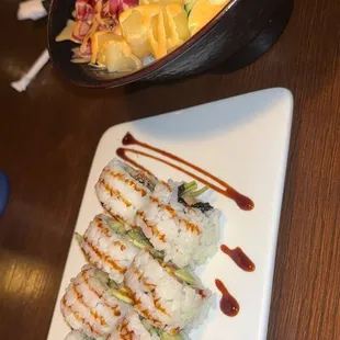 Hawaiian poke bowl &amp; Eel Roll