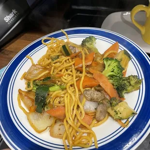 Vegetable Lo Mein
