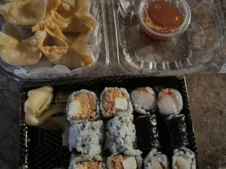 Zuki Sushi House