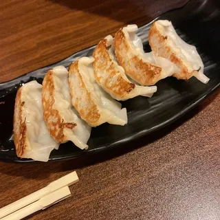 Gyoza